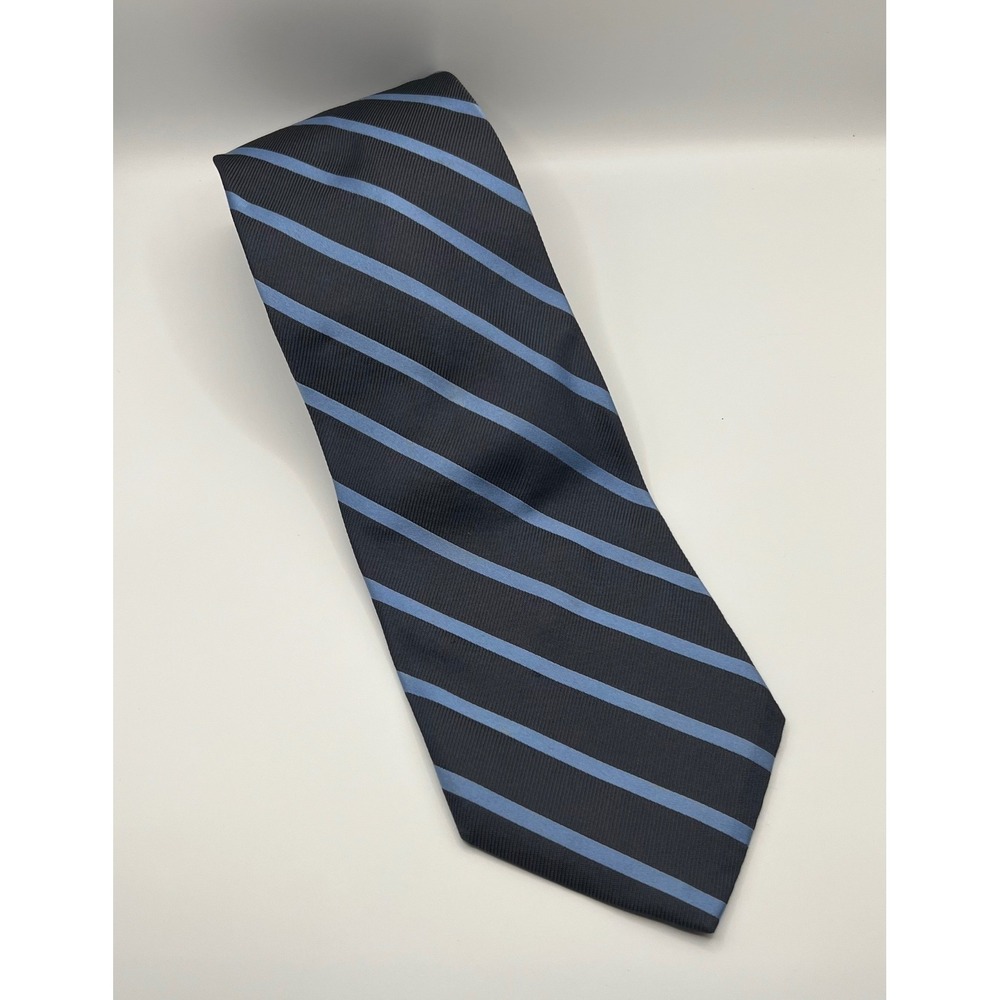 Brooks Brothers Makers Mens Silk Tie Navy Blue Light Blue Striped Made in USA